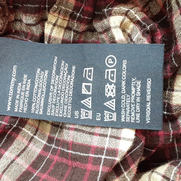 Tommy Hilfiger plaid button down long sleeved blouse - Picture 11 of 14